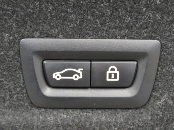 BMW 3 серии VII (G2x) с пробегом 2020 года, цена 3 090 000 рублей, 130000 км, седан, Автокод Объявления