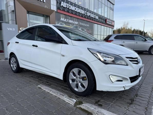Hyundai Solaris I Рестайлинг с пробегом 2015 года, цена 887 250 рублей, 129445 км, седан, Автокод Объявления