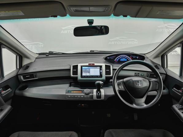 Honda Freed I Рестайлинг с пробегом 2013 года, цена 1 150 000 рублей, 170704 км, компактвэн, Автокод Объявления