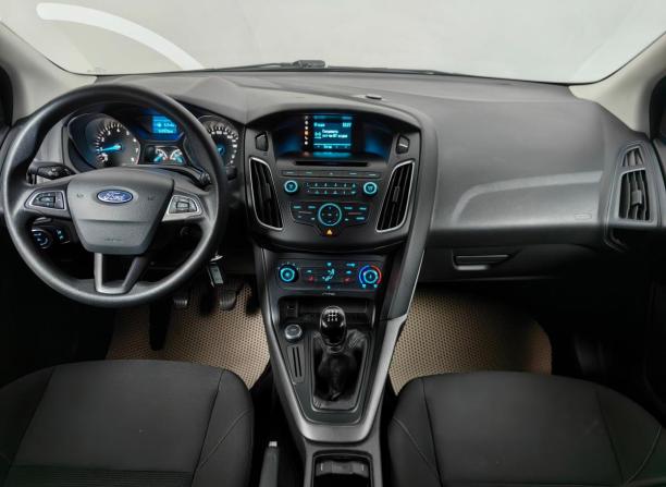 Ford Focus III Рестайлинг с пробегом 2017 года, цена 924 000 рублей, 147574 км, седан, Автокод Объявления
