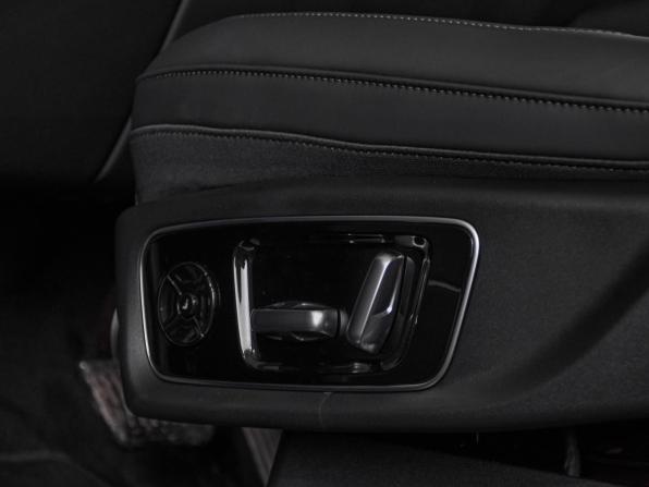 Новый Li Auto (Lixiang) L9 I Рестайлинг 2026 года, цена 11 790 000 рублей, внедорожник, Автокод Объявления