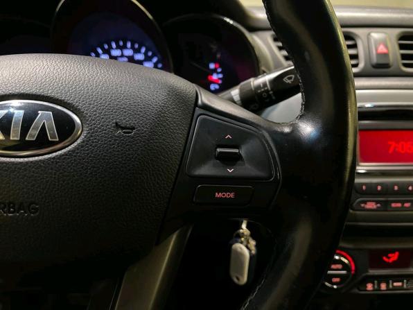 Kia Rio III с пробегом 2014 года, цена 899 000 рублей, 198188 км, седан, Автокод Объявления