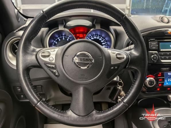 Nissan Juke I Рестайлинг с пробегом 2015 года, цена 1 298 000 рублей, 39000 км, внедорожник, Автокод Объявления