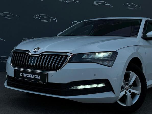 Skoda Superb III Рестайлинг с пробегом 2021 года, цена 2 695 300 рублей, 113074 км, лифтбек, Автокод Объявления