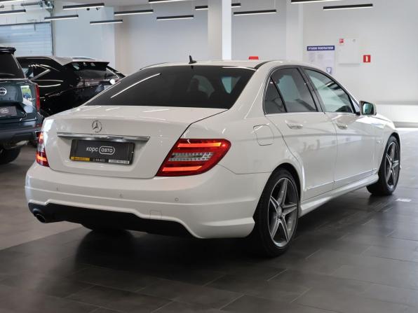 Mercedes-Benz C-Класс III (W204) Рестайлинг с пробегом 2013 года, цена 1 575 000 рублей, 142038 км, седан, Автокод Объявления