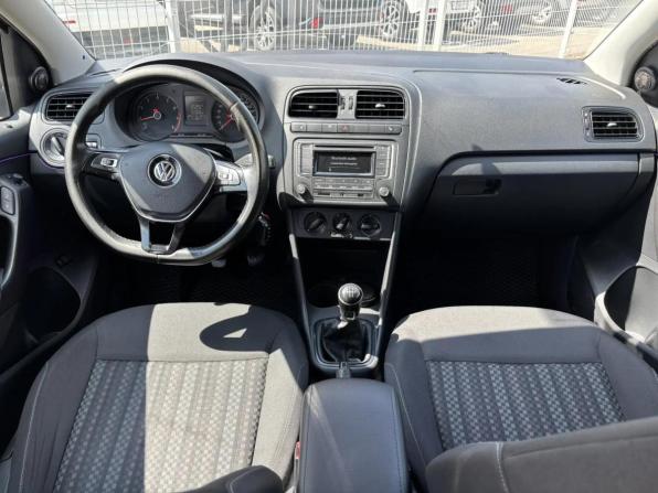 Volkswagen Polo V Рестайлинг с пробегом 2017 года, цена 1 075 000 рублей, 107002 км, седан, Автокод Объявления