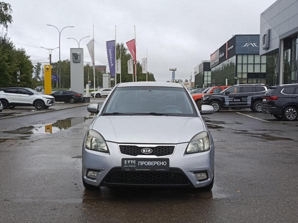 Kia Rio II Рестайлинг с пробегом 2010 года, цена 536 000 рублей, 194807 км, хэтчбек, Автокод Объявления
