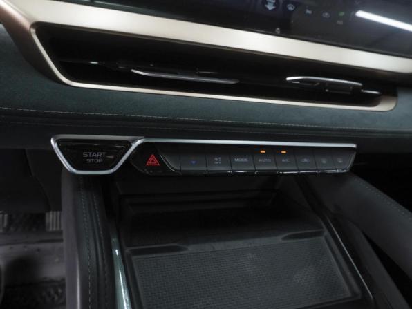 Geely Monjaro I с пробегом 2023 года, цена 3 199 000 рублей, 31999 км, внедорожник, Автокод Объявления