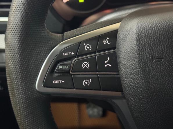 Lada (ВАЗ) Vesta I Рестайлинг (NG) с пробегом 2023 года, цена 1 196 000 рублей, 45360 км, седан, Автокод Объявления