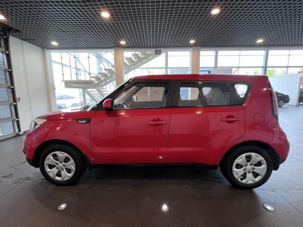 Kia Soul II Рестайлинг с пробегом 2018 года, цена 1 835 000 рублей, 76462 км, хэтчбек, Автокод Объявления