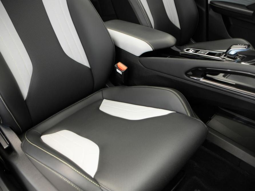 Geely Coolray I Рестайлинг Москва  - изображение 30