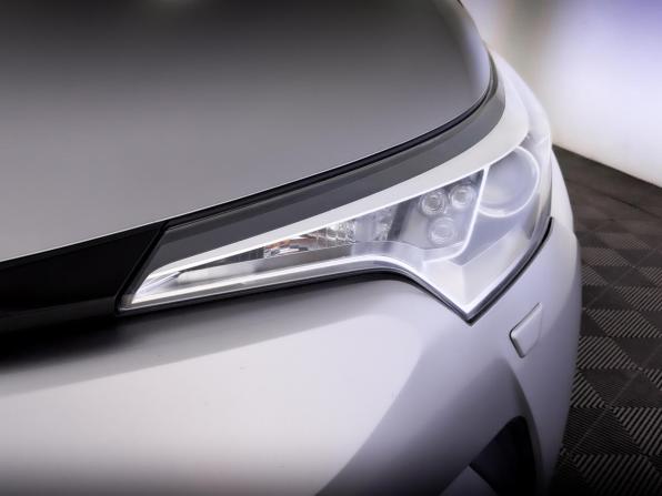 Toyota C-HR I с пробегом 2018 года, цена 1 970 000 рублей, 156834 км, внедорожник, Автокод Объявления