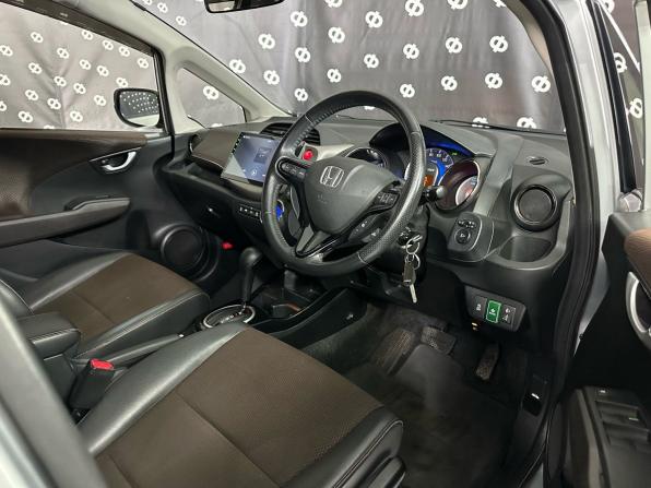 Honda Fit Shuttle I с пробегом 2012 года, цена 899 000 рублей, 198751 км, универсал, Автокод Объявления