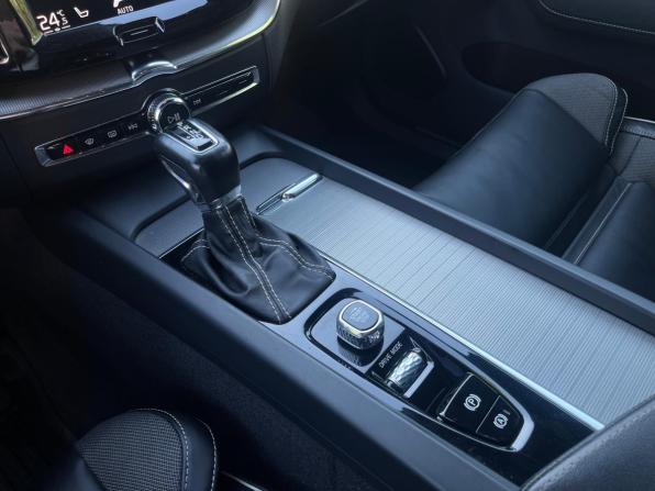 Volvo XC60 II с пробегом 2021 года, цена 4 349 000 рублей, 78000 км, внедорожник, Автокод Объявления
