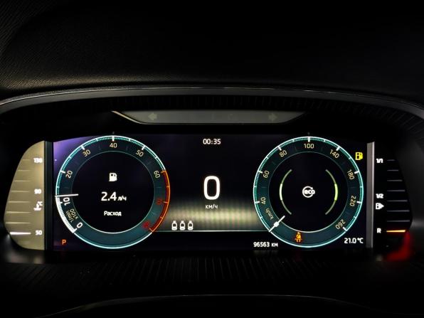 Skoda Octavia IV (A8) с пробегом 2020 года, цена 2 290 000 рублей, 96555 км, лифтбек, Автокод Объявления