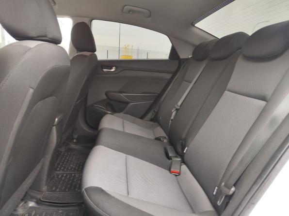 Hyundai Solaris II с пробегом 2017 года, цена 1 399 000 рублей, 106359 км, седан, Автокод Объявления