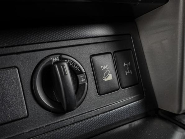Toyota Land Cruiser Prado 150 Series с пробегом 2010 года, цена 2 399 000 рублей, 299862 км, внедорожник, Автокод Объявления