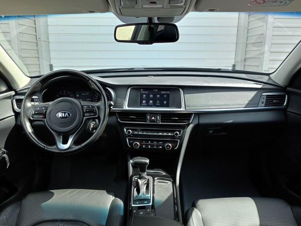 Kia Optima IV с пробегом 2018 года, цена 1 999 000 рублей, 133177 км, седан, Автокод Объявления
