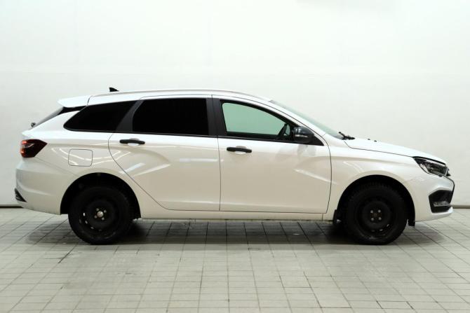 Lada (ВАЗ) Vesta I Рестайлинг (NG) с пробегом 2024 года, цена 1 300 000 рублей, 14947 км, универсал, Автокод Объявления