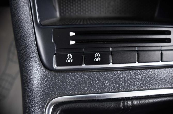 Volkswagen Tiguan I Рестайлинг с пробегом 2012 года, цена 1 649 000 рублей, 145625 км, внедорожник, Автокод Объявления