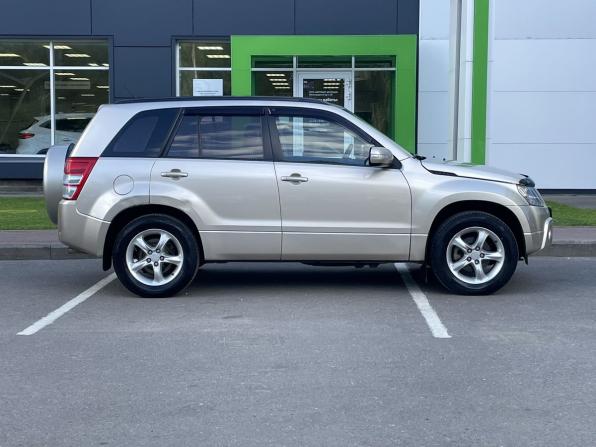 Suzuki Grand Vitara II Рестайлинг с пробегом 2010 года, цена 1 010 000 рублей, 196486 км, внедорожник, Автокод Объявления