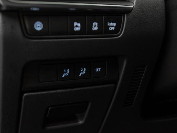 Mazda 3 IV (BP) с пробегом 2023 года, цена 2 790 000 рублей, 11267 км, седан, Автокод Объявления