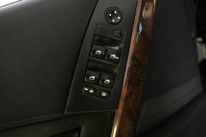 BMW 5 серии V (E60/E61) с пробегом 2006 года, цена 1 279 000 рублей, 302000 км, седан, Автокод Объявления