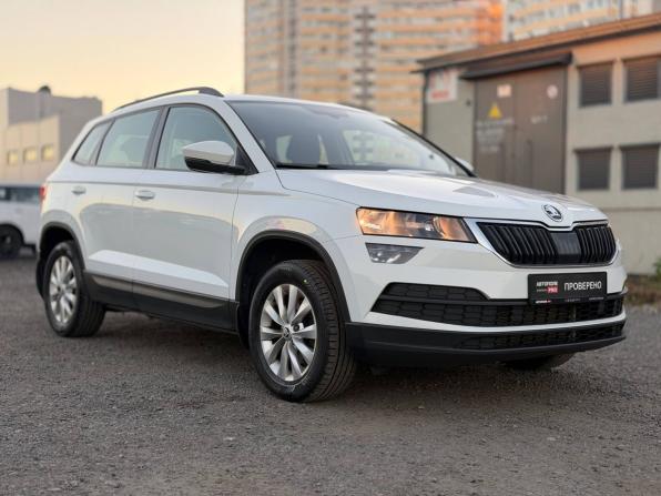 Skoda Karoq I с пробегом 2020 года, цена 1 725 000 рублей, 180827 км, внедорожник, Автокод Объявления