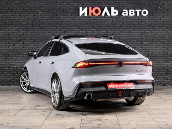 Changan UNI-V I с пробегом 2023 года, цена 2 130 000 рублей, 53886 км, лифтбек, Автокод Объявления