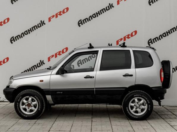Chevrolet Niva I с пробегом 2004 года, цена 355 000 рублей, 172908 км, внедорожник, Автокод Объявления