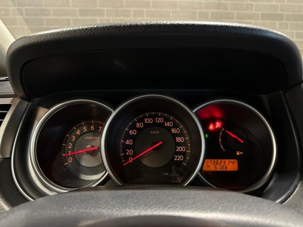 Nissan Tiida I с пробегом 2008 года, цена 750 000 рублей, 173622 км, хэтчбек, Автокод Объявления