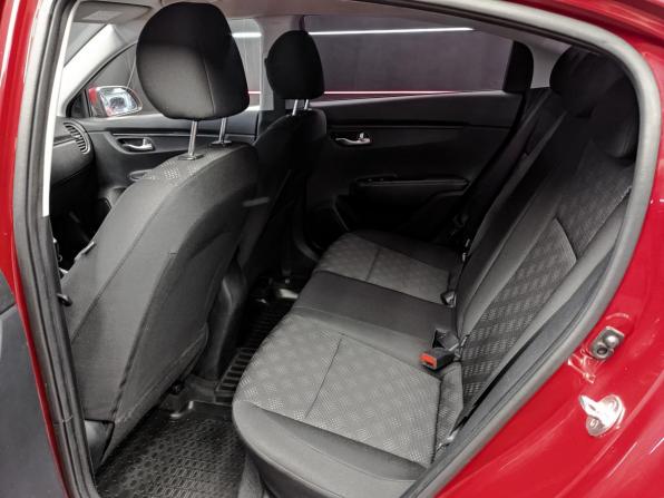 Kia Rio IV с пробегом 2017 года, цена 1 315 000 рублей, 73773 км, седан, Автокод Объявления