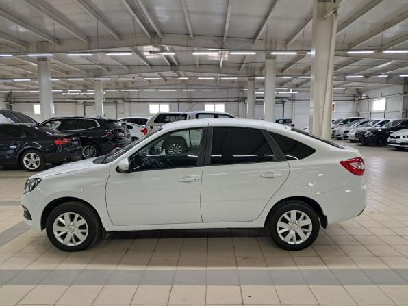 Lada (ВАЗ) Granta I Рестайлинг с пробегом 2023 года, цена 880 000 рублей, 37752 км, лифтбек, Автокод Объявления