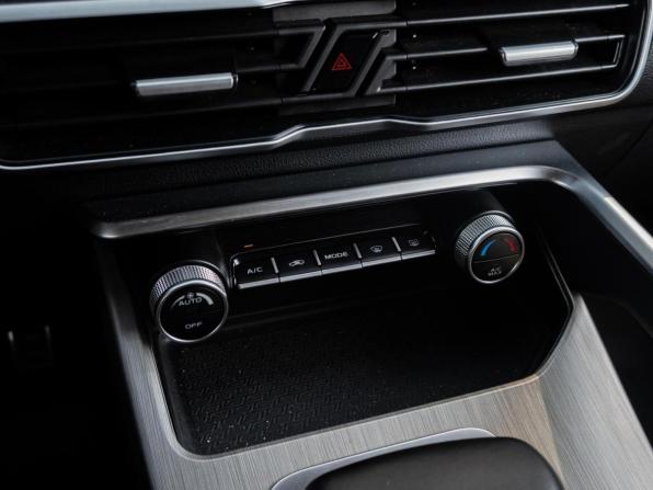 Geely Coolray I с пробегом 2023 года, цена 2 100 000 рублей, 20691 км, внедорожник, Автокод Объявления
