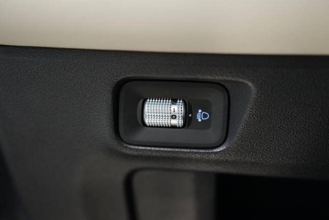 Geely Monjaro I с пробегом 2023 года, цена 3 390 000 рублей, 45000 км, внедорожник, Автокод Объявления