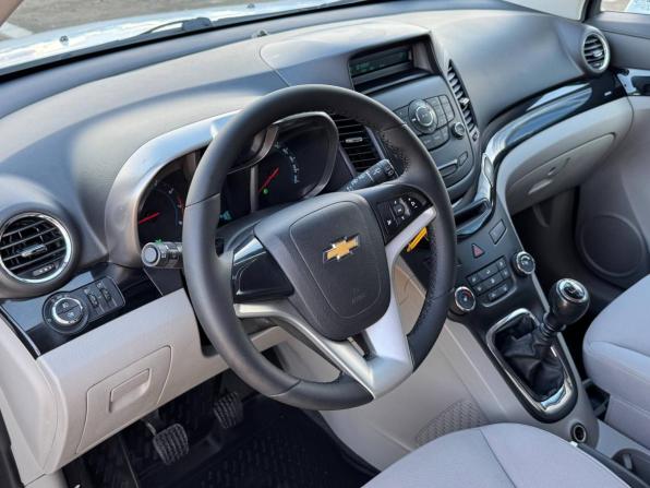 Chevrolet Orlando I с пробегом 2012 года, цена 1 050 000 рублей, 213406 км, минивэн, Автокод Объявления
