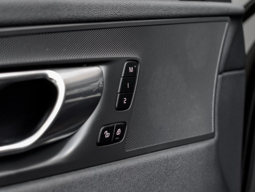Volvo XC60 II Екатеринбург  - изображение 27