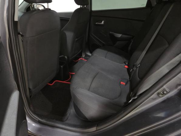 Kia Rio III Рестайлинг с пробегом 2015 года, цена 1 030 000 рублей, 141907 км, хэтчбек, Автокод Объявления