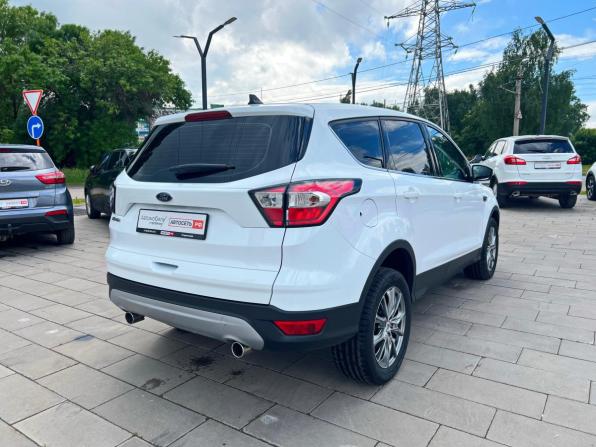 Ford Kuga II Рестайлинг с пробегом 2018 года, цена 1 895 000 рублей, 135680 км, внедорожник, Автокод Объявления