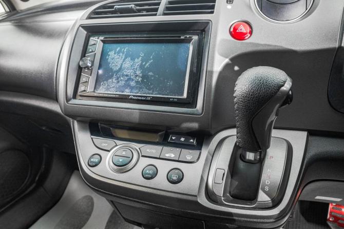 Honda Stream II с пробегом 2007 года, цена 999 000 рублей, 328000 км, компактвэн, Автокод Объявления