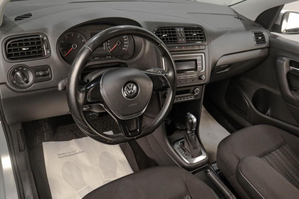 Volkswagen Polo V Рестайлинг Челябинск  - изображение 8