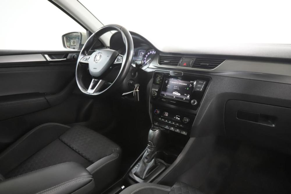 Skoda Rapid I Рестайлинг Москва  - изображение 9