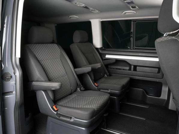 Volkswagen Multivan T6 Рестайлинг с пробегом 2020 года, цена 4 999 000 рублей, 159489 км, минивэн, Автокод Объявления
