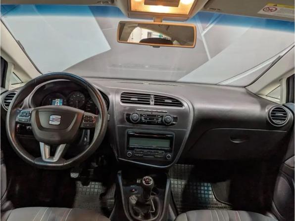 SEAT Leon II Рестайлинг с пробегом 2012 года, цена 565 000 рублей, 202153 км, хэтчбек, Автокод Объявления