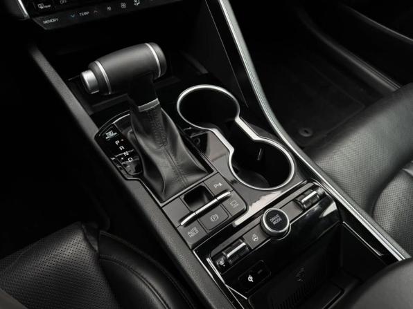 Kia K5 III с пробегом 2021 года, цена 2 550 000 рублей, 107494 км, седан, Автокод Объявления