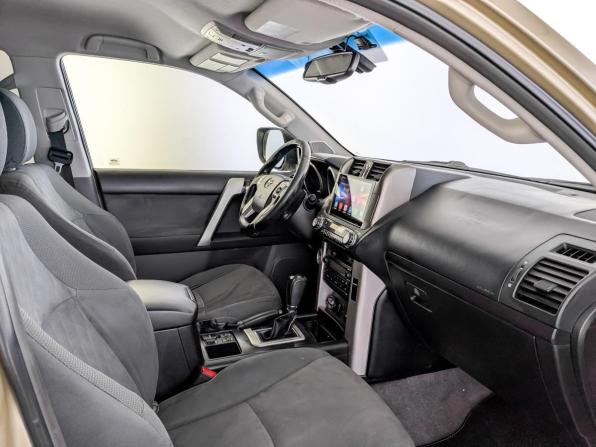 Toyota Land Cruiser Prado 150 Series с пробегом 2012 года, цена 2 700 000 рублей, 283219 км, внедорожник, Автокод Объявления
