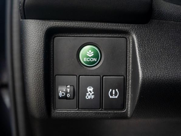 Honda Vezel I Рестайлинг с пробегом 2022 года, цена 1 880 000 рублей, 60270 км, внедорожник, Автокод Объявления