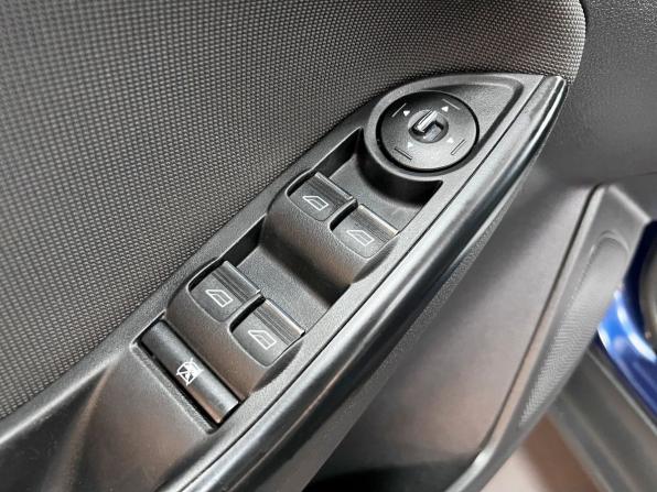 Ford Focus III с пробегом 2013 года, цена 775 000 рублей, 195872 км, хэтчбек, Автокод Объявления