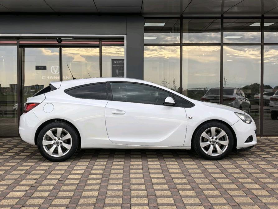Opel Astra J Рестайлинг Краснодар  - изображение 4
