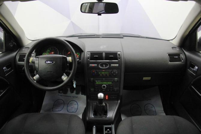 Ford Mondeo III Рестайлинг с пробегом 2005 года, цена 287 000 рублей, 356597 км, седан, Автокод Объявления